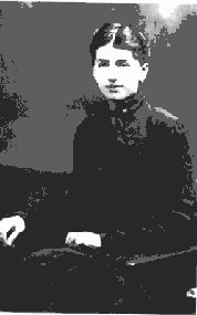 julie12.gif (3787 bytes)